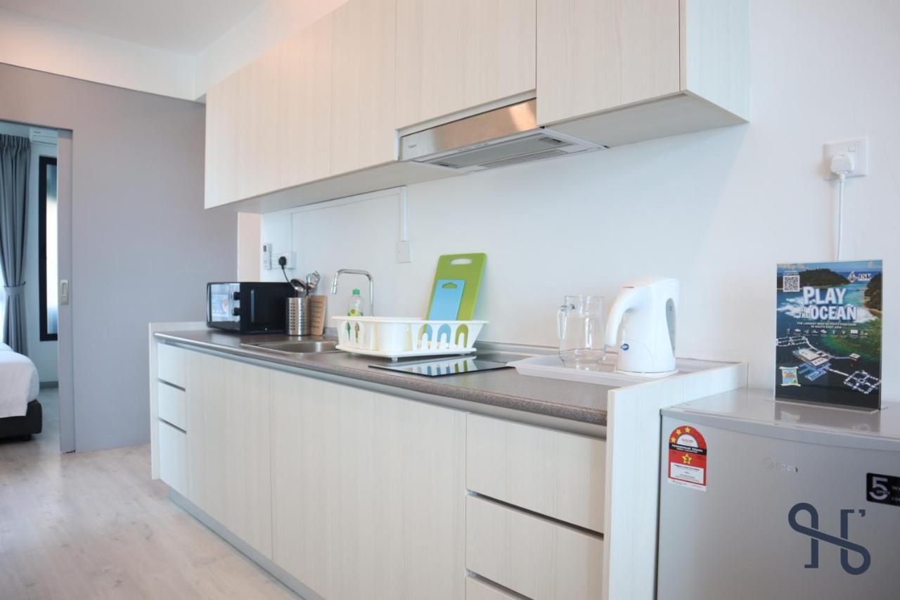 Homesuite' Home At Jesselton Quay Kota Kinabalu Exterior foto